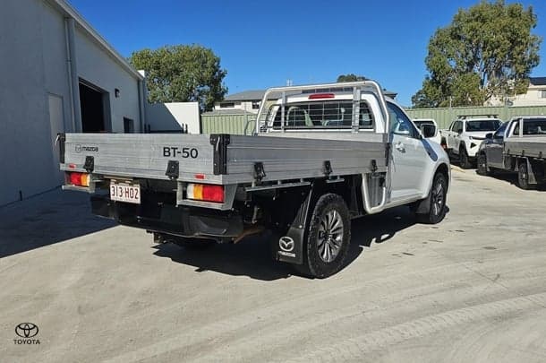 2023 Mazda BT-50 XT in White
