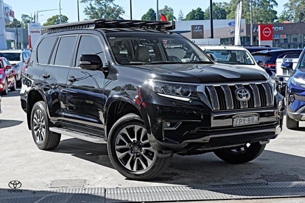 2023 Toyota Landcruiser Prado VX in Black