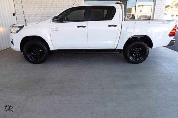 2020 Toyota Hilux SR in White