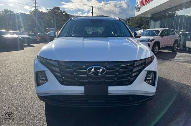 2023 Hyundai Tucson Base in White