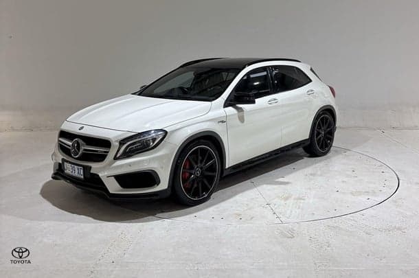 2015 Mercedes-Benz GLA-Class GLA45 AMG in White
