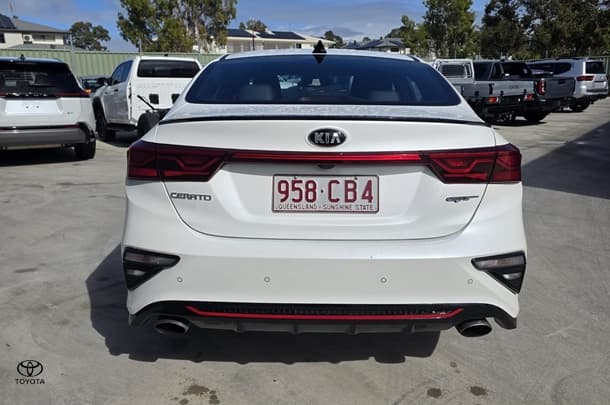 2020 Kia Cerato GT in White