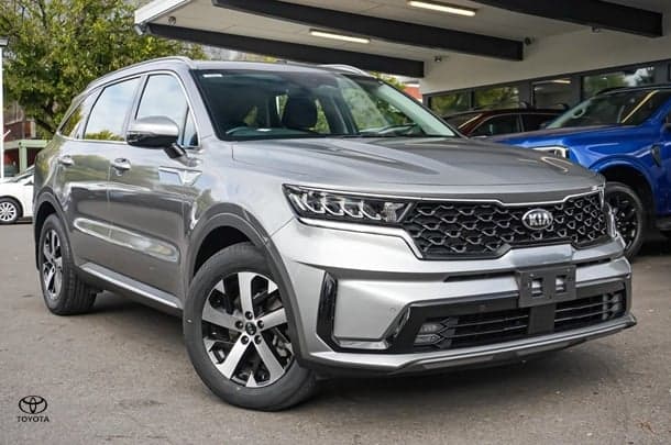 2021 Kia Sorento Sport in Silver