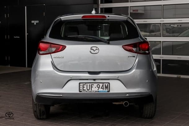 2022 Mazda 2 G15 Evolve in Silver