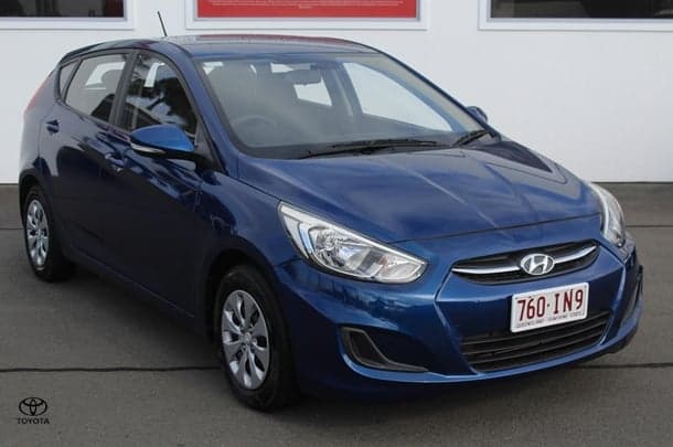 2015 Hyundai Accent Active in Blue