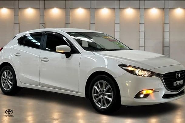 2017 Mazda 3 Maxx in White
