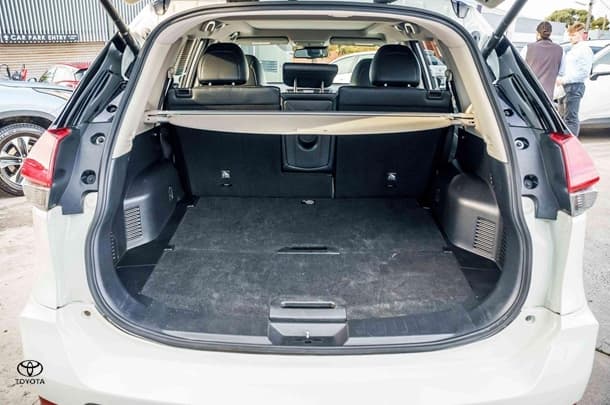 2019 Nissan X-TRAIL Ti in White