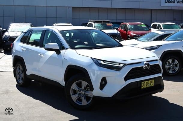 2025 Toyota RAV4 GX in White