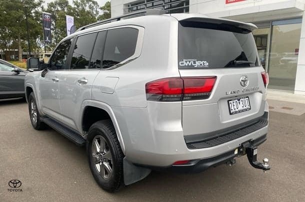 2022 Toyota Landcruiser Sahara in Silver
