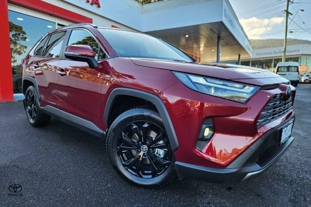 2025 Toyota RAV4 Cruiser in Red