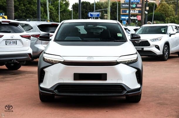 2024 Toyota bZ4X Standard 2WD in White