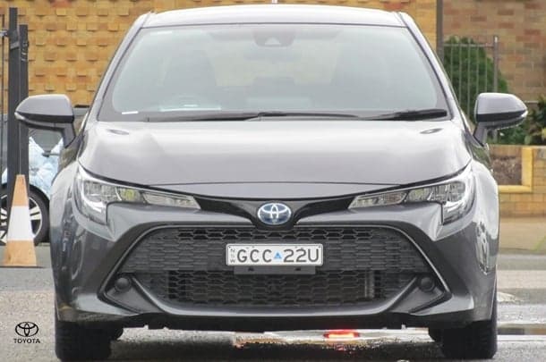 2020 Toyota Corolla Ascent Sport Hybrid in Grey