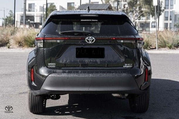 2025 Toyota Yaris Cross Urban in Black