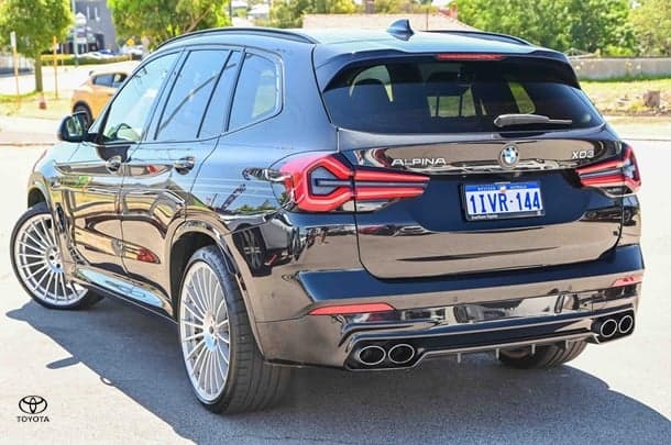 2022 BMW X3 xDrive20d in Black