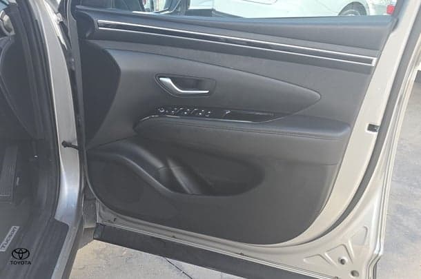 2023 Hyundai Tucson Base in Silver
