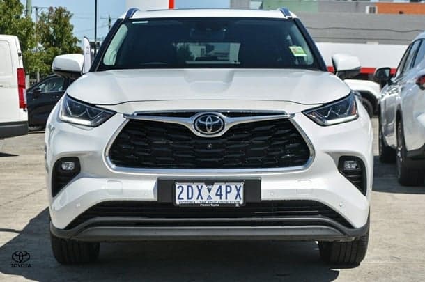 2025 Toyota Kluger AWD GRANDE in White