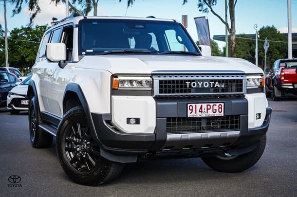 2025 Toyota Landcruiser Prado GXL in White