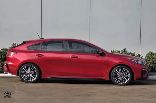 2020 Kia Cerato GT in Red