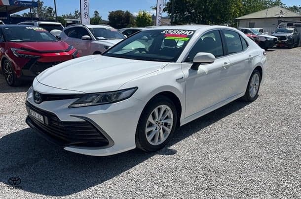 2023 Toyota Camry Ascent in White