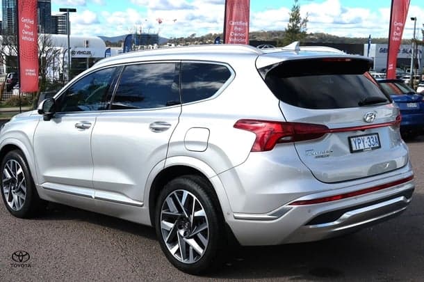 2022 Hyundai Santa Fe Highlander in Silver