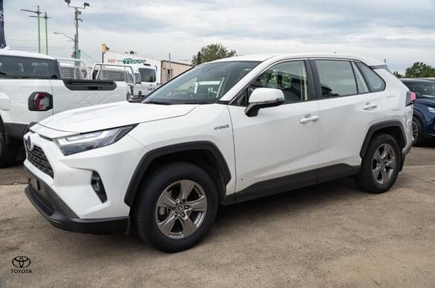 2024 Toyota RAV4 GX in White