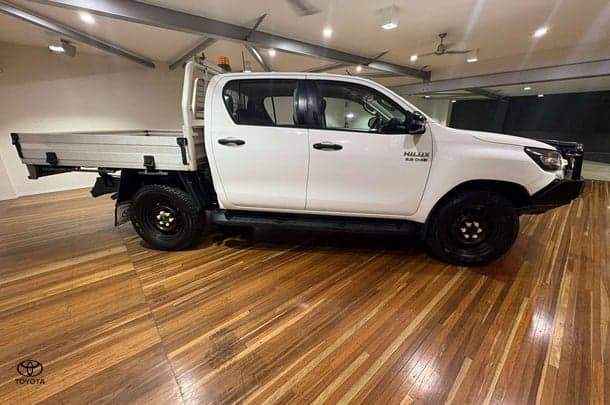 2020 Toyota Hilux SR in White