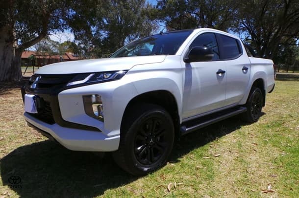 2022 Mitsubishi Triton GSR in White