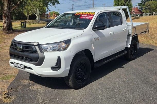 2022 Toyota Hilux SR in White