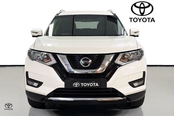 2021 Nissan X-TRAIL ST-L in White