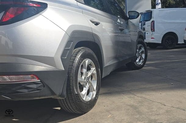 2023 Hyundai Tucson Base in Silver