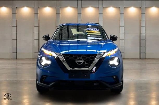 2023 Nissan JUKE ST-L in Blue