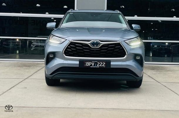 2021 Toyota Kluger Grande in Blue
