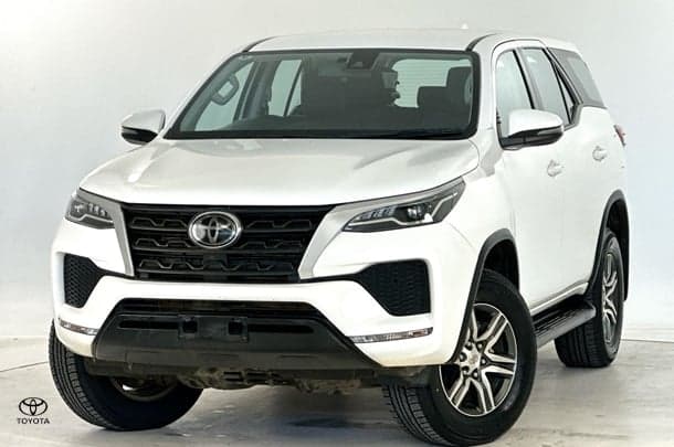 2023 Toyota Fortuner GX in White