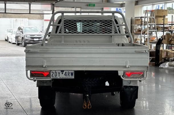 2018 Toyota Hilux SR in White