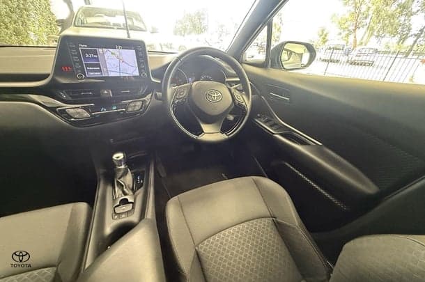 2021 Toyota C-HR GXL-2WD in Silver