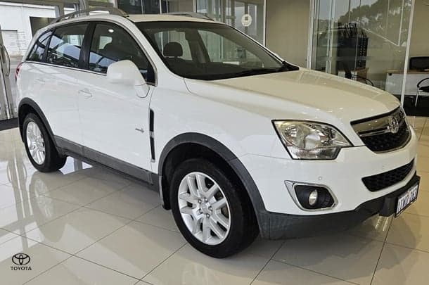 2012 Holden Captiva 5 in White