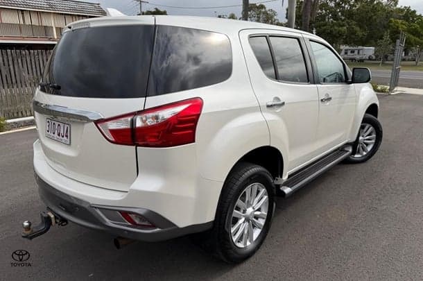 2018 Isuzu MU-X LS-U in White