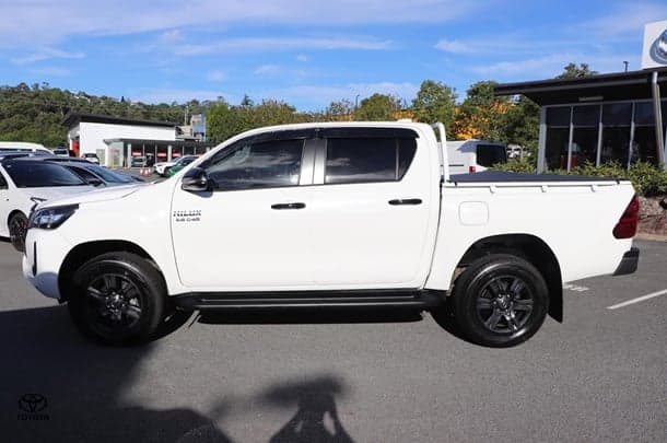 2023 Toyota Hilux SR in White