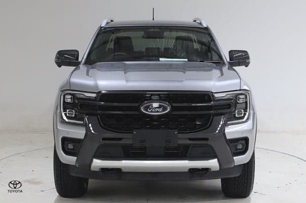 2025 Ford Ranger PHEV Wildtrak in Pink