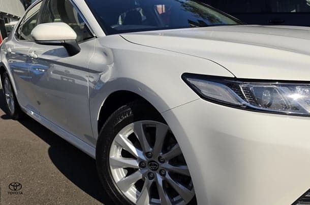 2019 Toyota Camry Ascent in White