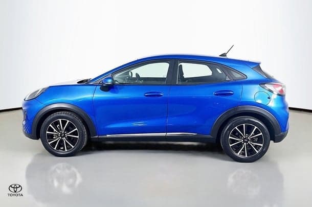 2022 Ford Puma Base in Black