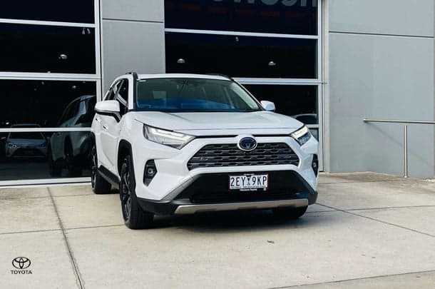 2023 Toyota RAV4 Cruiser 2WD in White