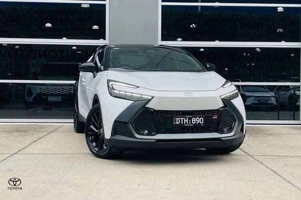 2025 Toyota C-HR GR Sport in White