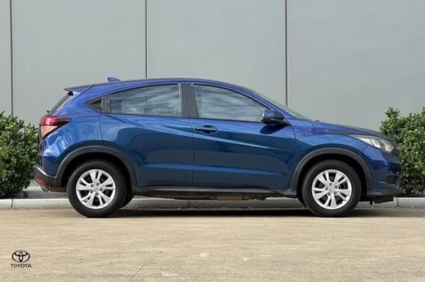 2015 Honda HR-V VTi in Blue