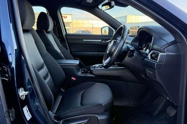 2023 Mazda CX-8 G25 Sport in Blue