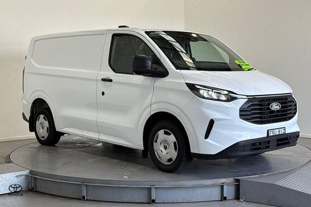 2024 Ford Transit Custom Trend 320S in White