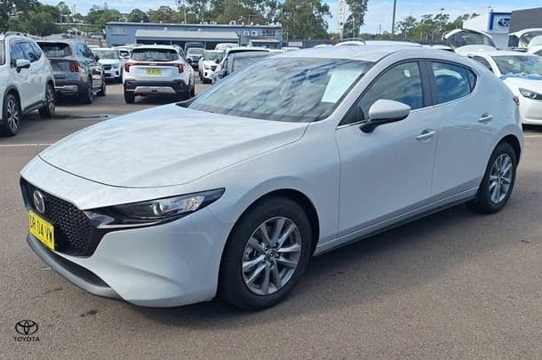 2025 Mazda 3 G20 Pure in Grey