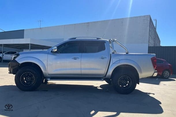 2018 Nissan Navara ST-X in Silver