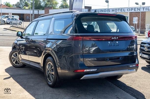 2022 Kia Carnival S in Other
