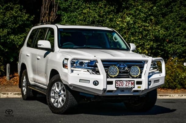 2019 Toyota Landcruiser VX in White